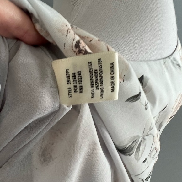 Skies Are Blue Floral Top - Picture 12 of 15